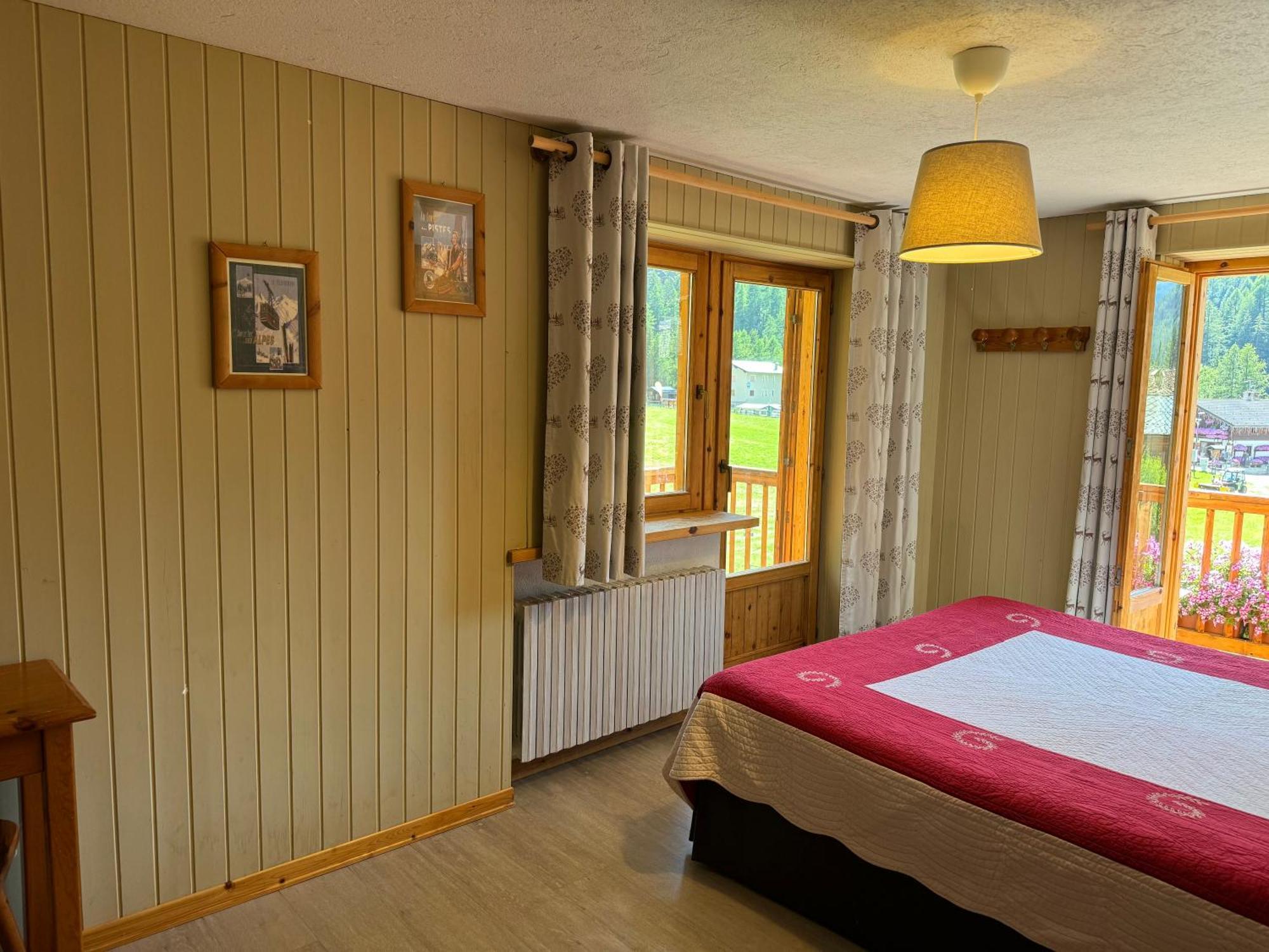 Hotel Ondezana Когне Екстериор снимка
