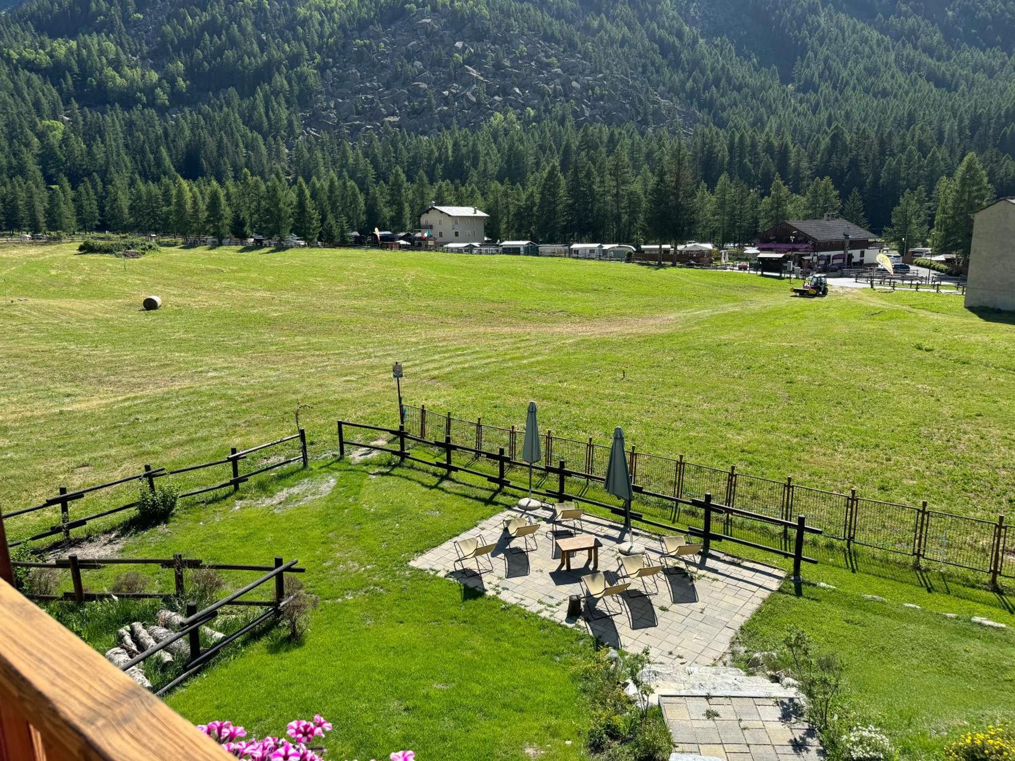 Hotel Ondezana Когне Екстериор снимка