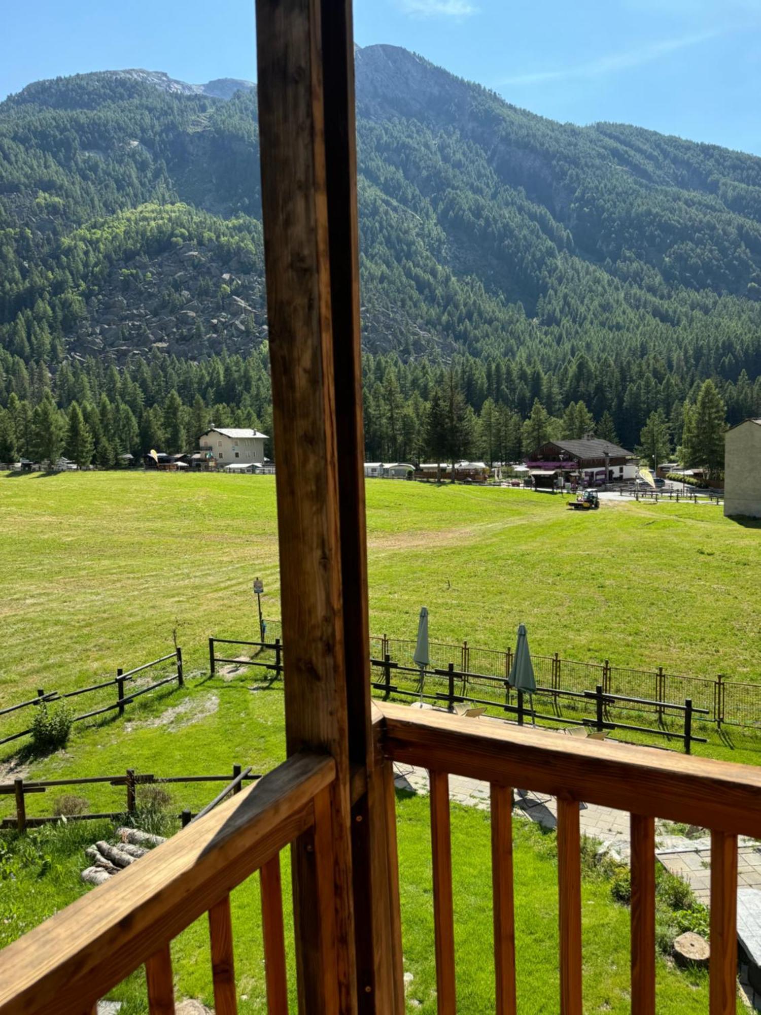 Hotel Ondezana Когне Екстериор снимка