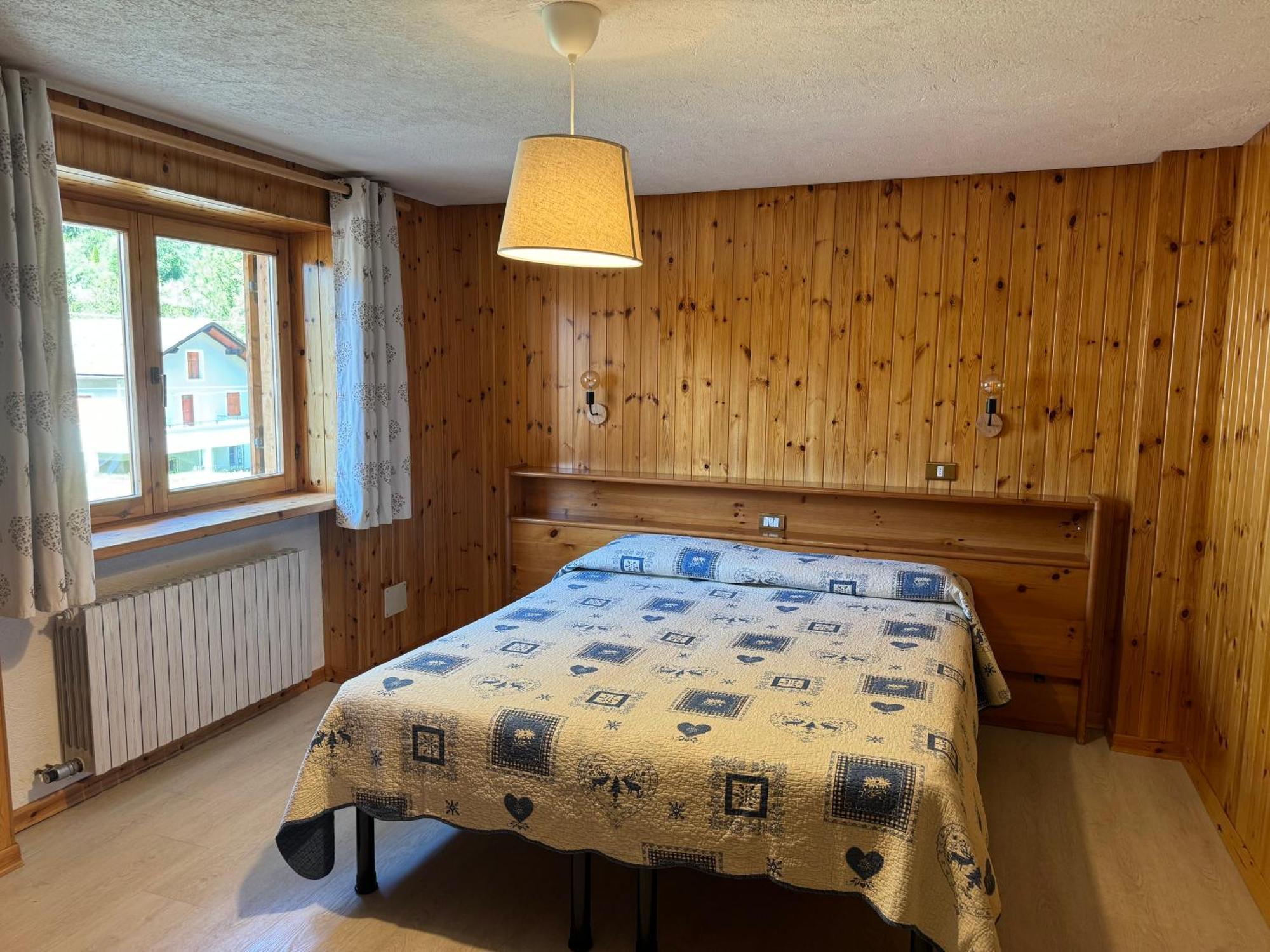 Hotel Ondezana Когне Екстериор снимка