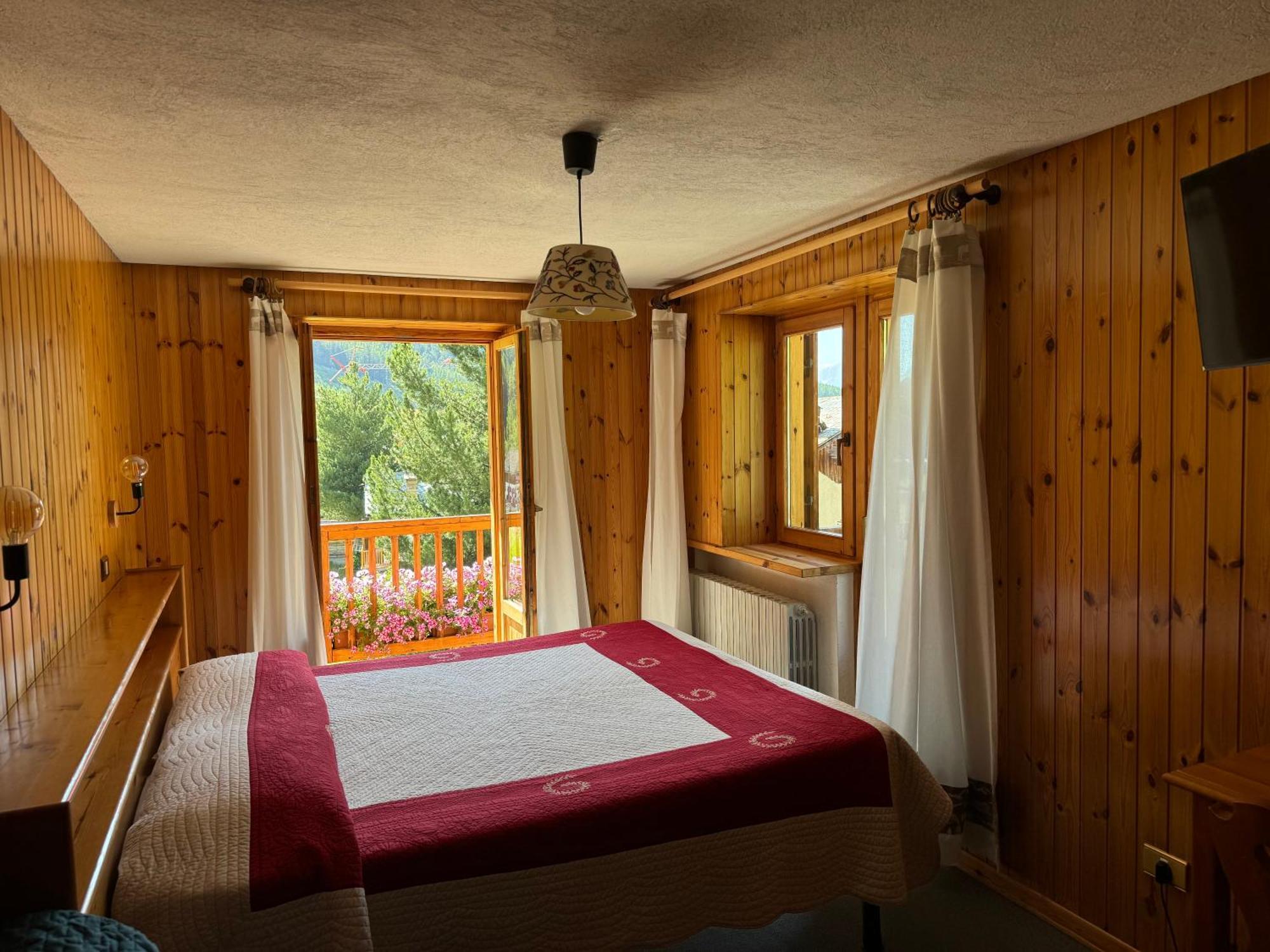 Hotel Ondezana Когне Екстериор снимка