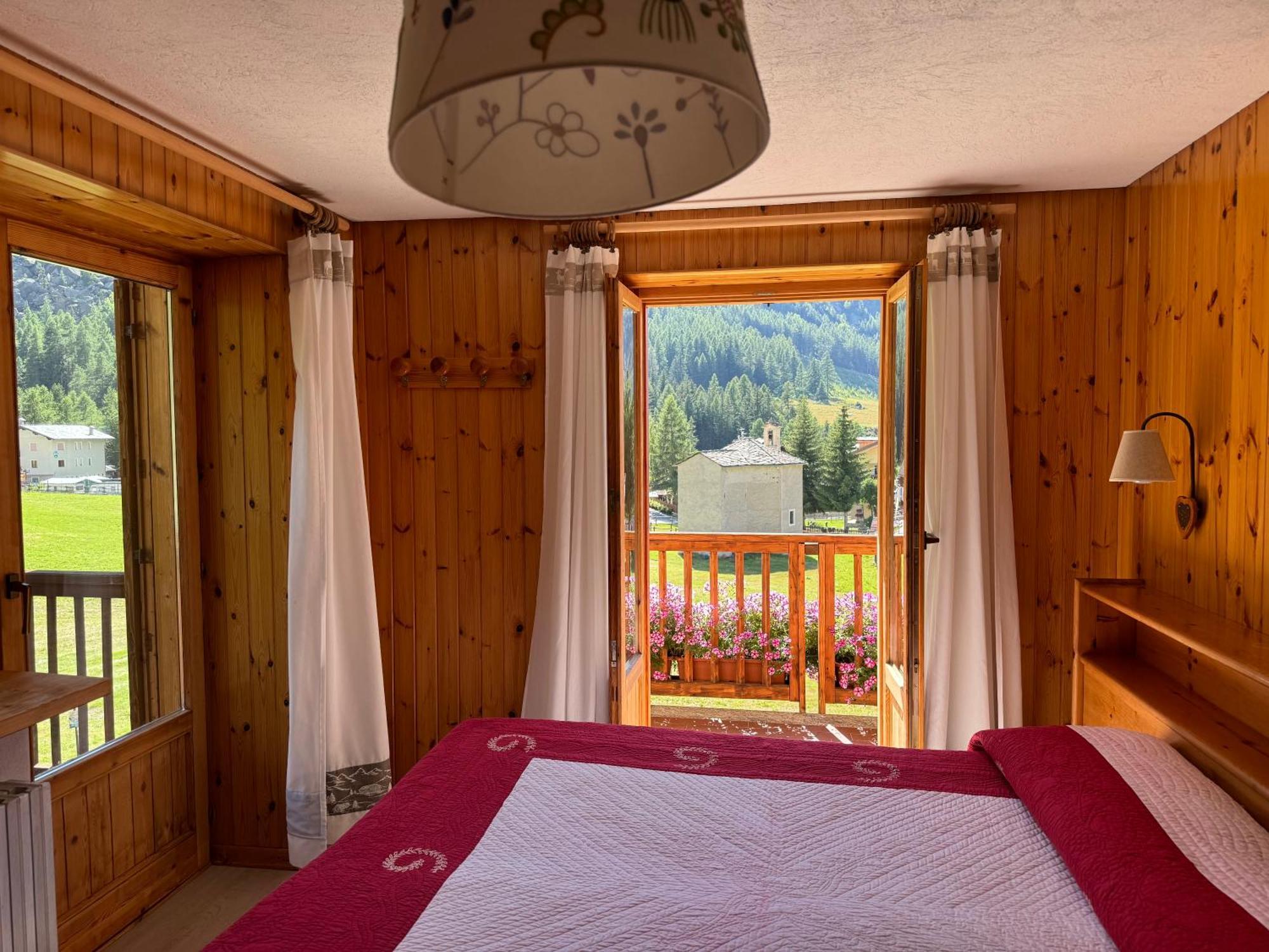 Hotel Ondezana Когне Екстериор снимка